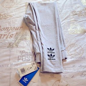 Adidas logo leggings
